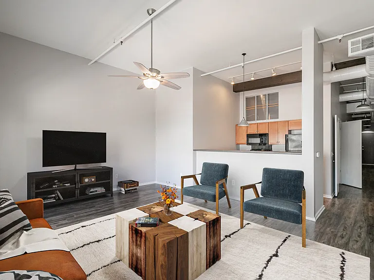 62 N Main St — Photo 8