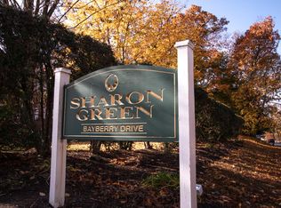 16 Bayberry Dr APT 3, Sharon, MA 02067