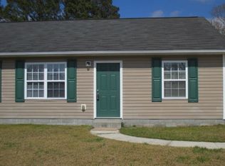 586 Haws Run Rd APT 36, Jacksonville, NC 28540