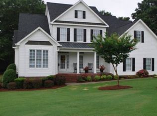 102 Bob White Cir, Calhoun, GA 30701