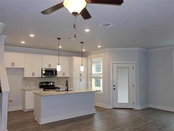 4th image of 1415 Ailin Dr