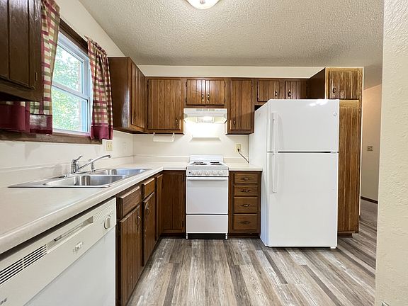 5th image of 1420 Adair St APT 4