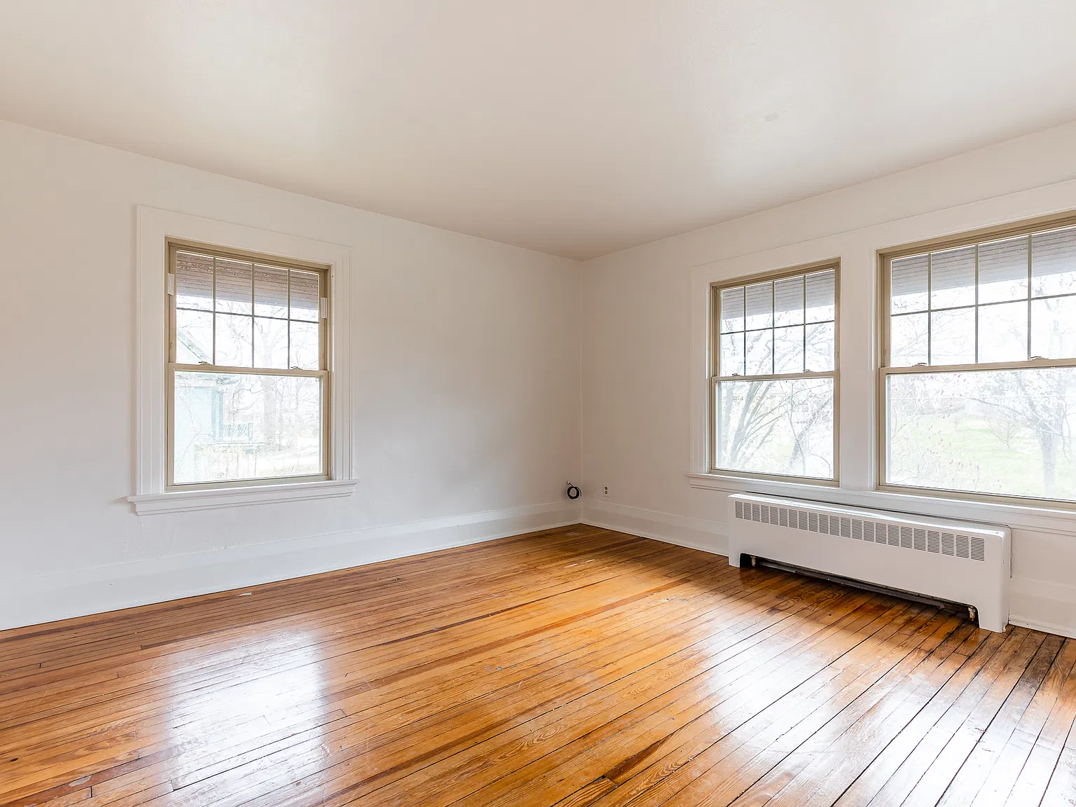 4412 Erie Ave — Photo 4