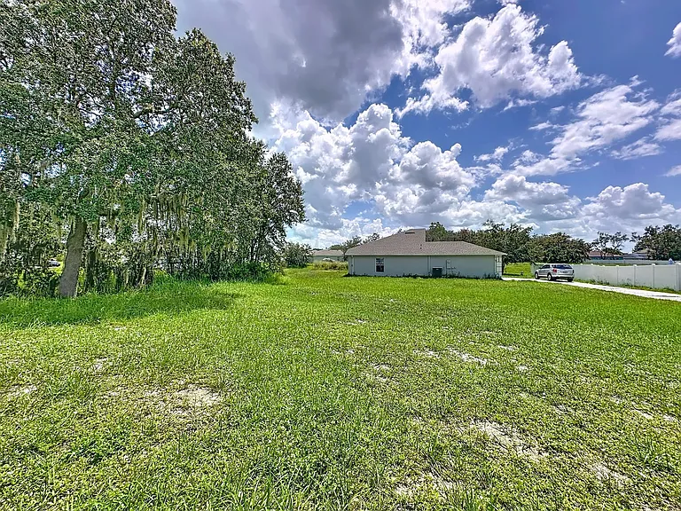 424 Danube Way — Photo 37