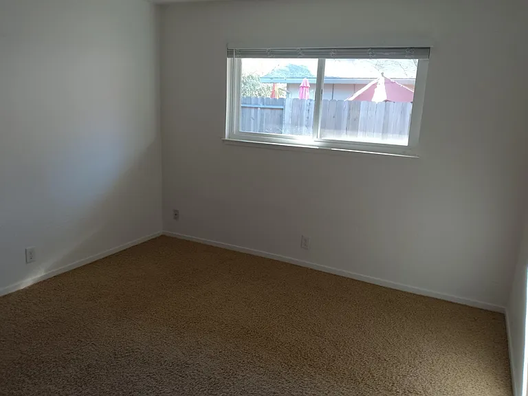 bedroom 2.