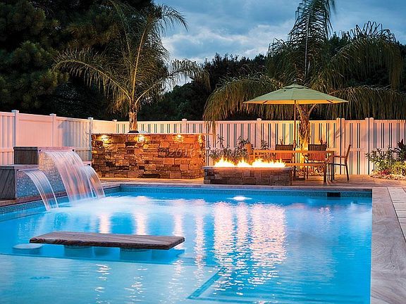 Custom Saltwater Pool