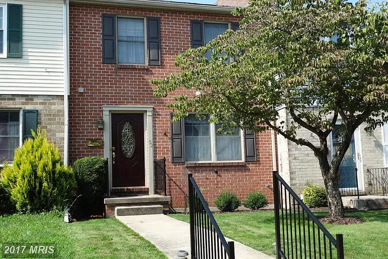 32 William Penn Dr photo 1