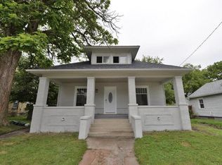 1628 Saint Clair St, Racine, WI 53402