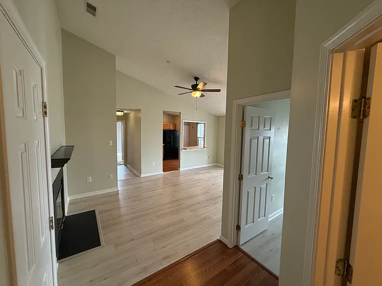 1603 Berry Rose Ct #M — Photo 3