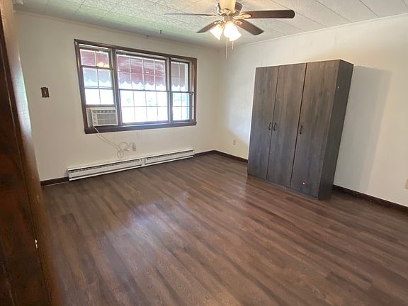 4th image of 230 N 2nd St