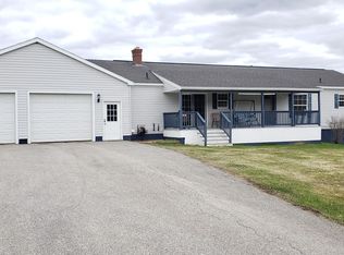 68 Hinkley Rd, Livermore, ME 04253