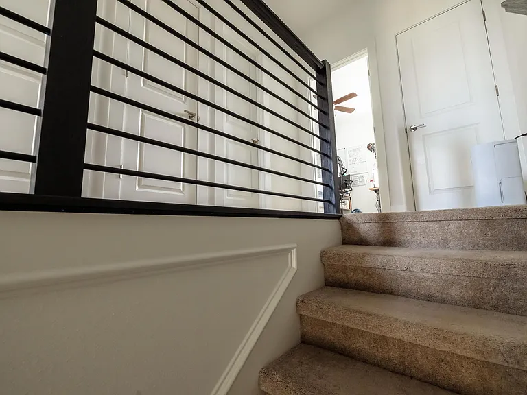 2501 Simond Ave #D — Photo 17