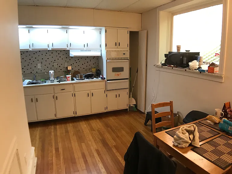 4520-spruce-st-1f-8
