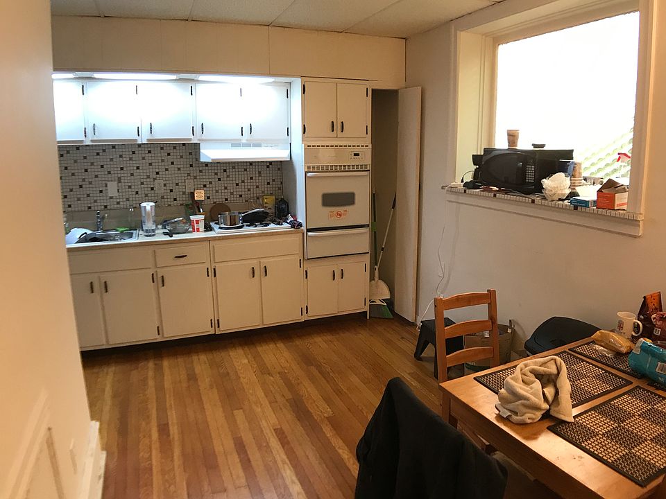 4520-spruce-st-1f-8