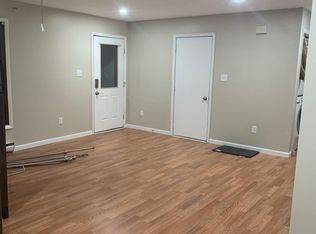 2 James Ct #A, Gansevoort, NY 12831