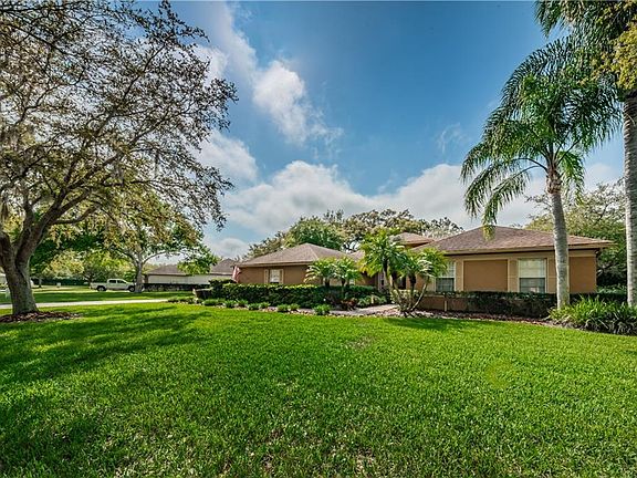 4th image of 19130 Beckett Dr