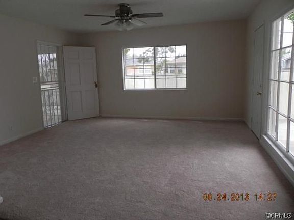 3rd image of 9814 Houghton Ave