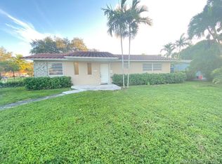 820 Westward Dr, Miami Springs, FL 33166