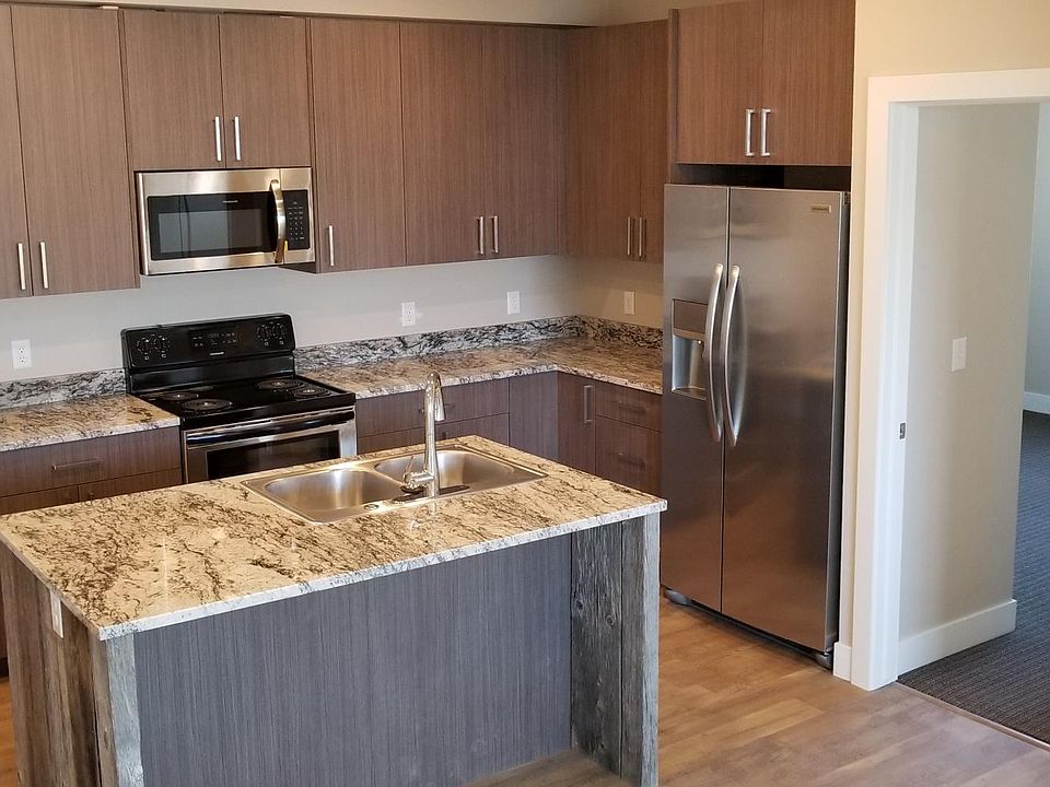 2nd image of 700 Chambers Ave #6A