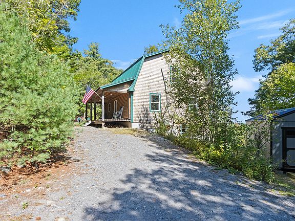 2nd image of 427 Bell Hill Road