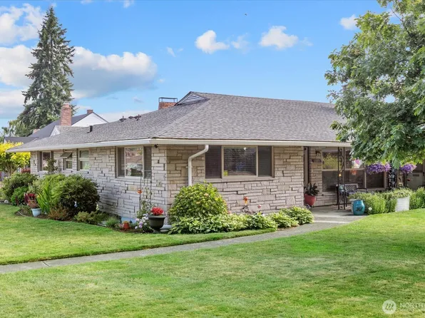 1501 52nd Street SE #1, Everett, WA 98203