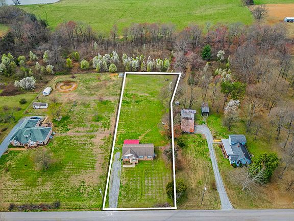 3rd image of 363 N Center Point Rd