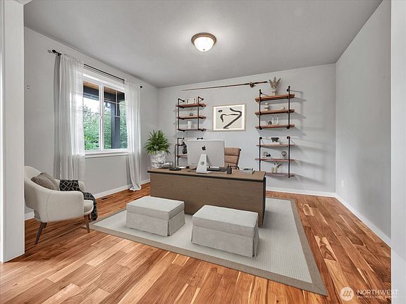4th image of 31628 19th Drive NW