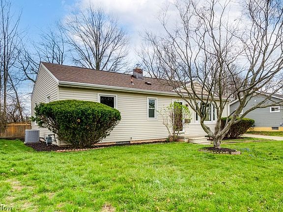 4th image of 545 Hillman Rd