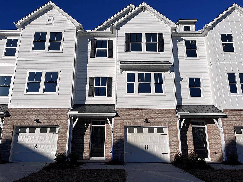 1st image of 9420 Sun Fountain Dr