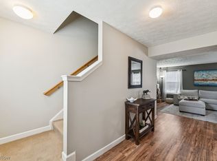 9209 Wellspring Ave NW, North Canton, OH 44720