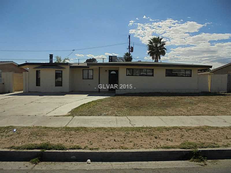1st image of 1313 Silver Lake Dr