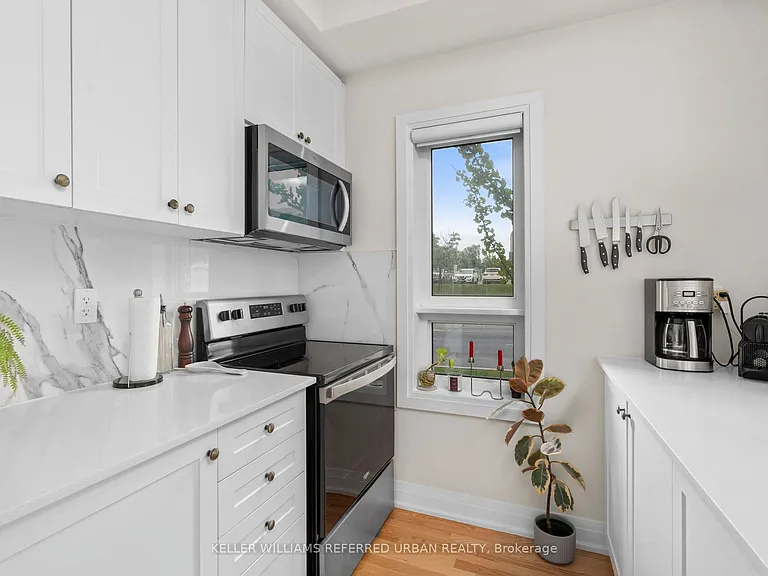 713 Lawrence Ave W #1 — Photo 19
