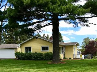 1402 Bayview Ave, Rice Lake, WI 54868