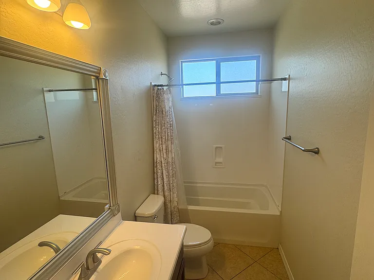 298 E Kaibab Dr — Photo 9