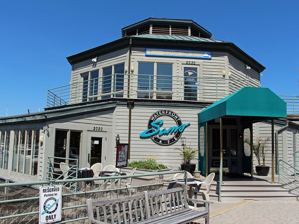 Sam's/Harbour Office