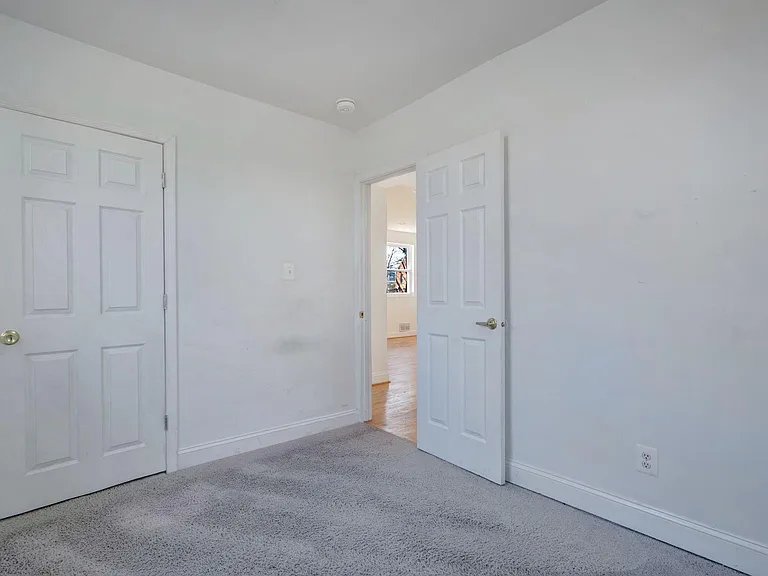1604 Woodhill Ct — Photo 19
