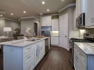 209 Chenal Village Ln, Little Rock, AR 72223