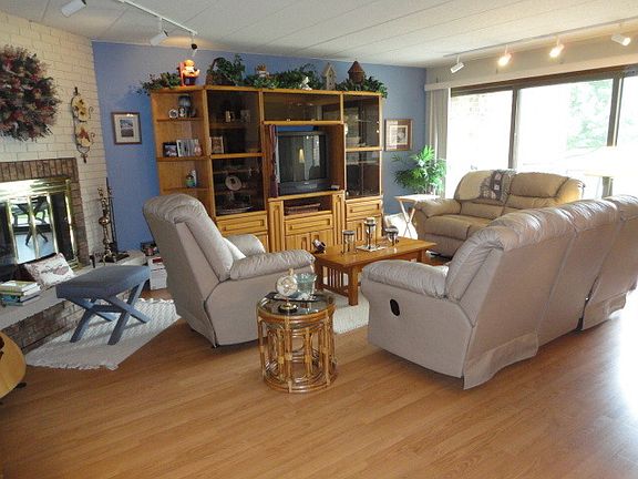 2nd image of 7739 Arquilla Dr #1A