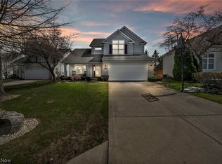 1311 Fieldstone Ct, Broadview Heights, OH 44147