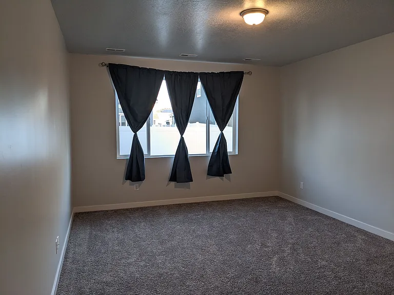 3293 S Lincoln Ln — Photo 8