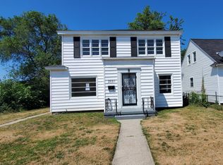 2031 Baker St, Muskegon Heights, MI 49444