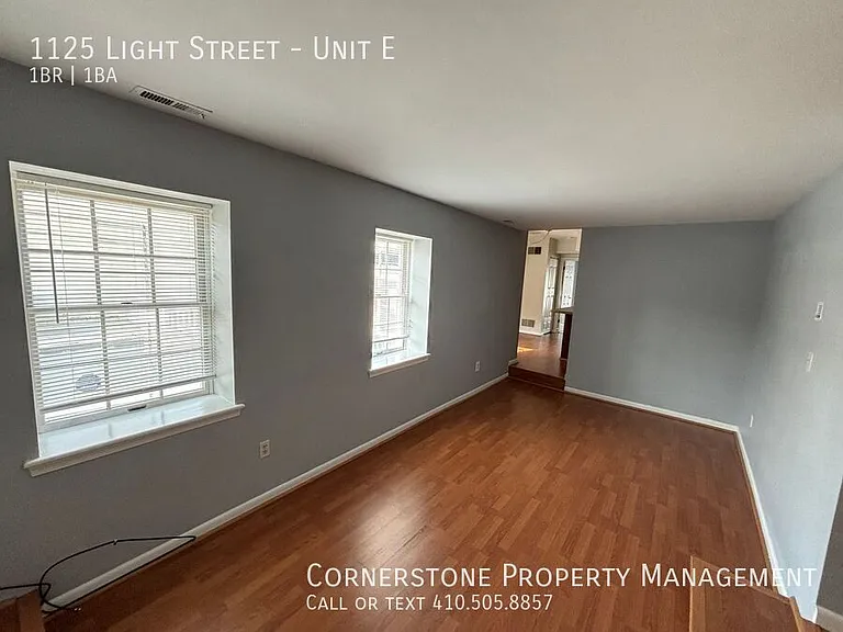 1125 Light St #E — Photo 2