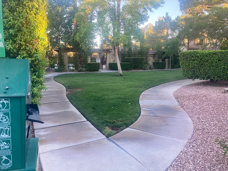 10024 Via Toro Ave — Photo 6