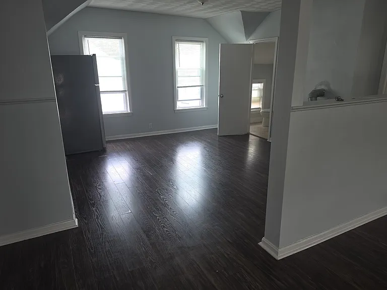 34 Hood St #1 — Photo 5