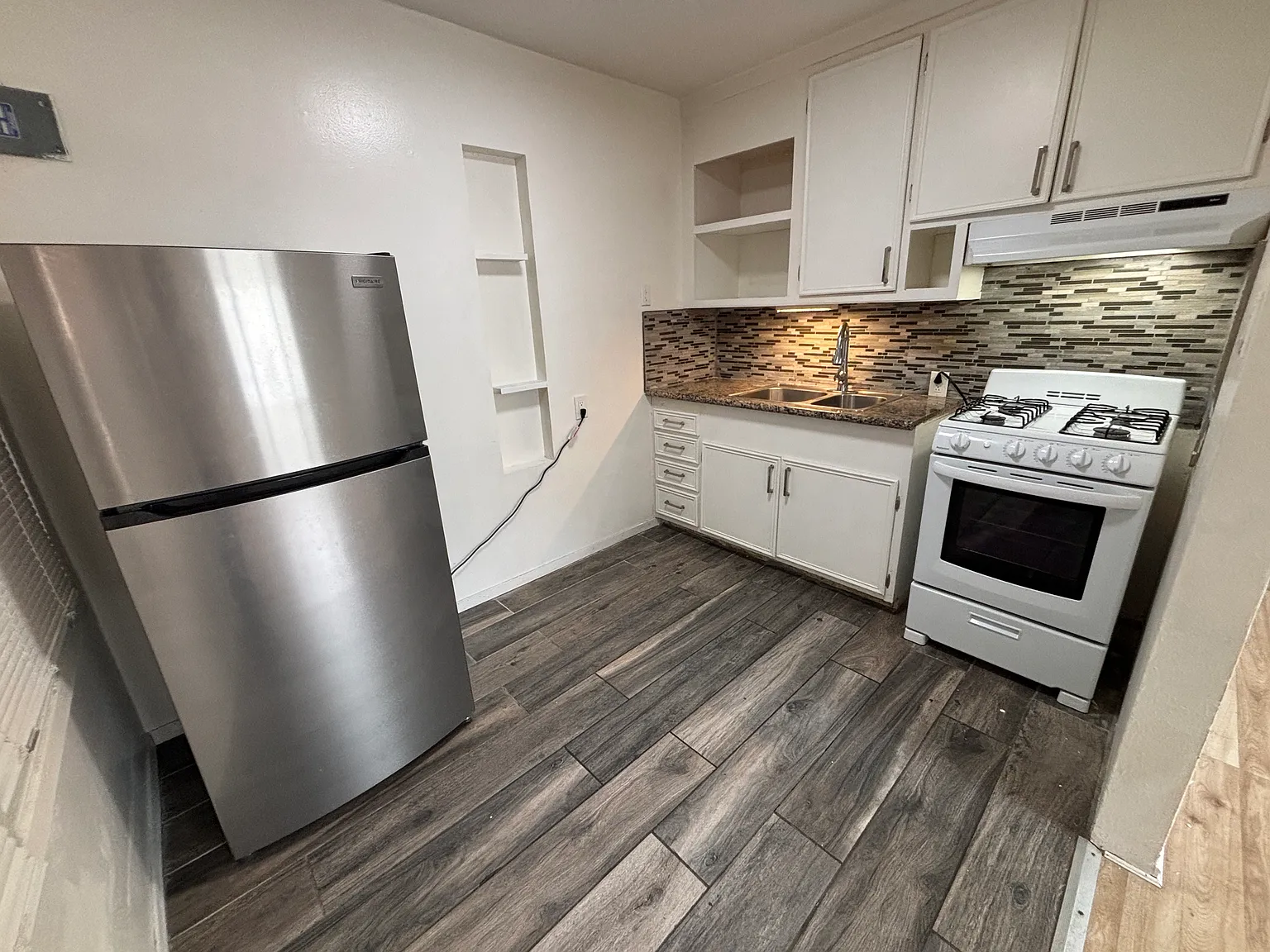1 bed, 625 sqft, $2,600 — Photo 2