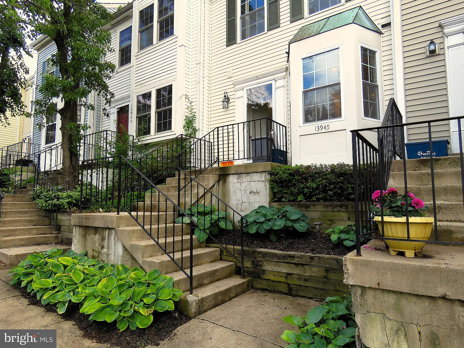2 bed, 4.0 bath, 1460 sqft, $2,750 — Photo 2