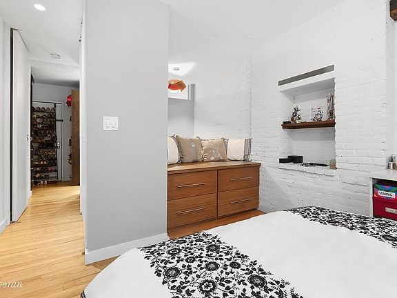 5th image of 118 Suffolk St APT 2A