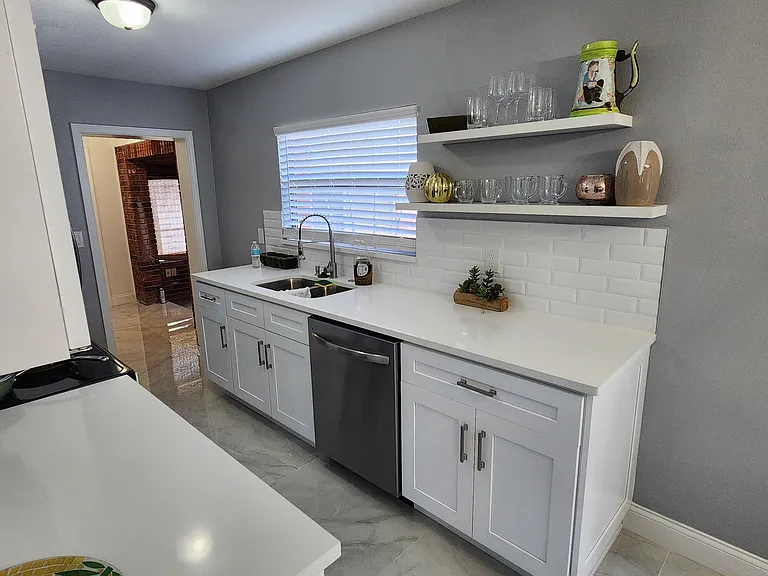 102 Cordova Rd — Photo 21