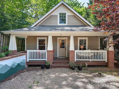 11 Knotty Alder Ct, Candler, NC, 28715