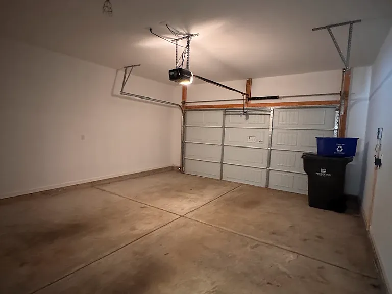 320 Alameda Ln — Photo 13